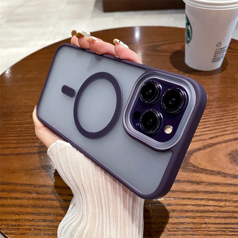 

Luxury Transparent Frosted Case For Magsafe Wireless Charge Case For iPhone 14 13 Pro Max Soft Silicone Bumper Shockproof Cover