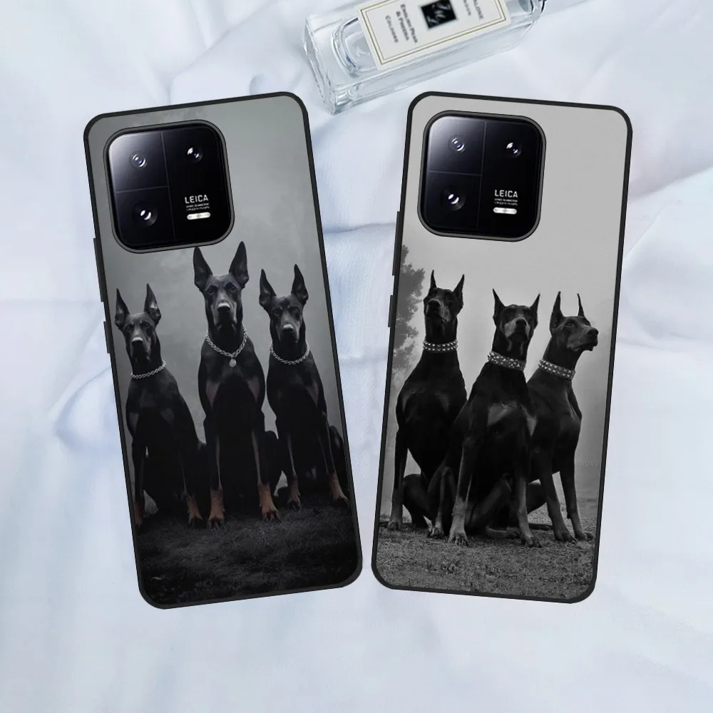 Cool Doberman Dog Phone Case Per Xiaomi 13 12 11 Redmi Note12 Poco F5 F4 Series Soft Black Phone Cover
