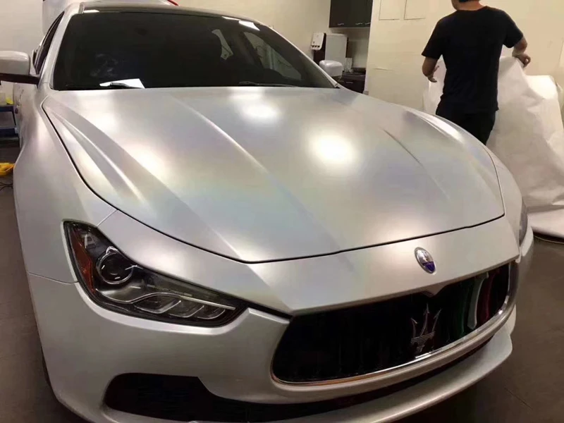 

Высококачественный жемчужный матовый белый флип психоделический винил Автомобильная оберточная пленка в рулоне с отпуском воздуха клейкая оберточная пин-наклейка