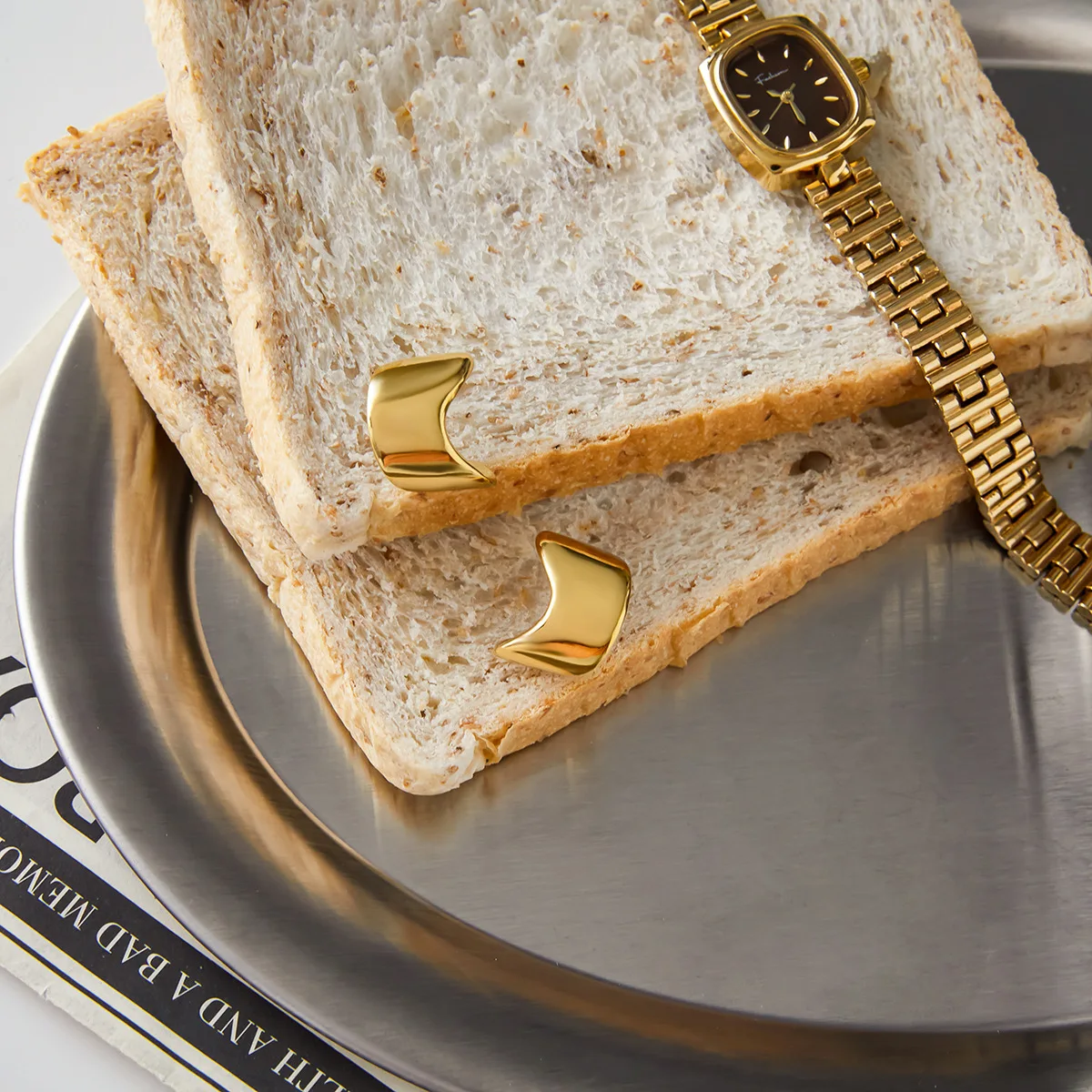 Twisted Ripple Wide C Shape Hoop Earrings Classic 18K Gold Plated Waterproof Statement Earring Stainless Steel Jewelry Wholesale