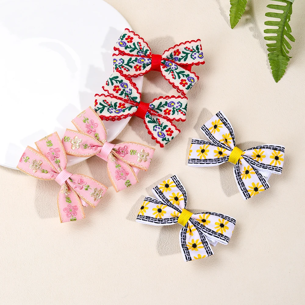 Babyhug Disney Free Size Bow & Floral Hair Pins And Clips Pack of 4 - Multicolor