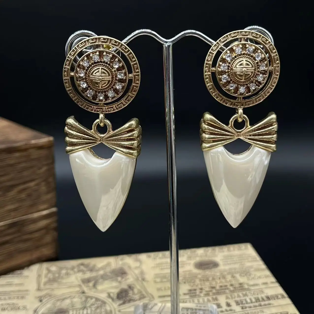

Vintage Jewelry Bow White Drop Earrings For Women