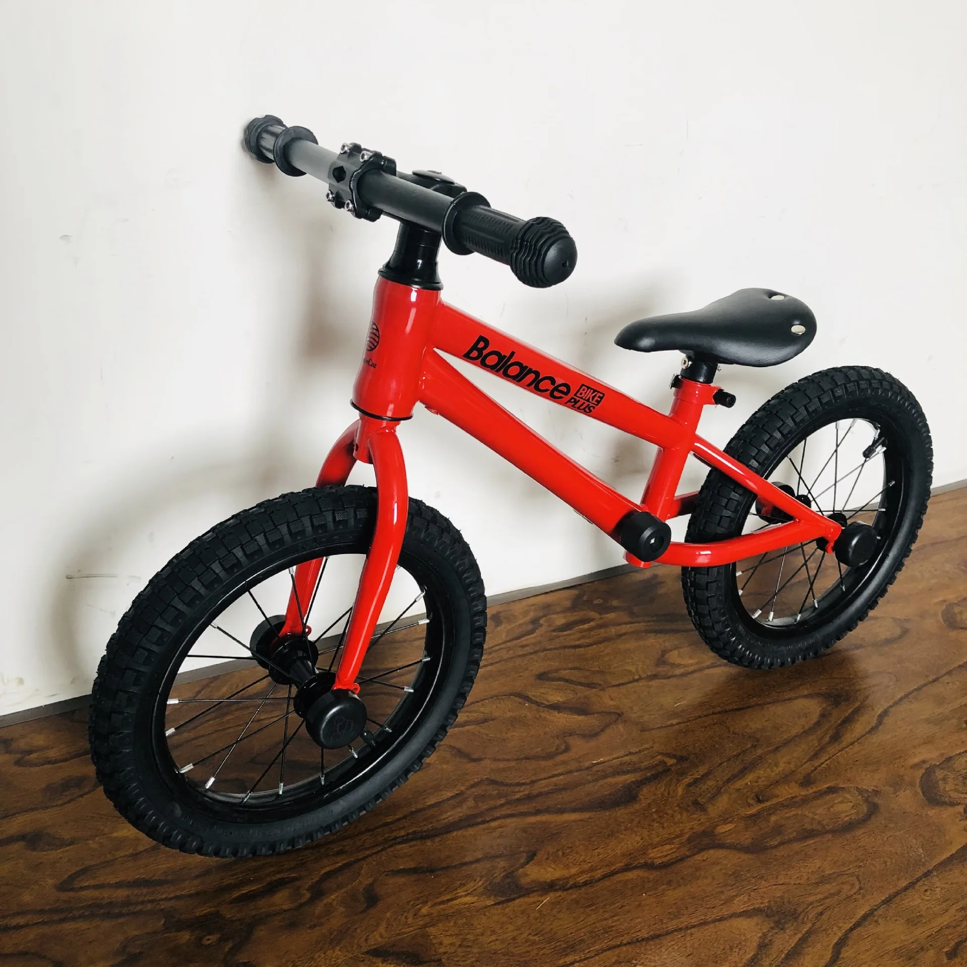 Children's Balance Car 2-6 Year Old Children's Balance Bicycle Boys Girls' Baby Scooter Two Wheeled Car Without Pedal