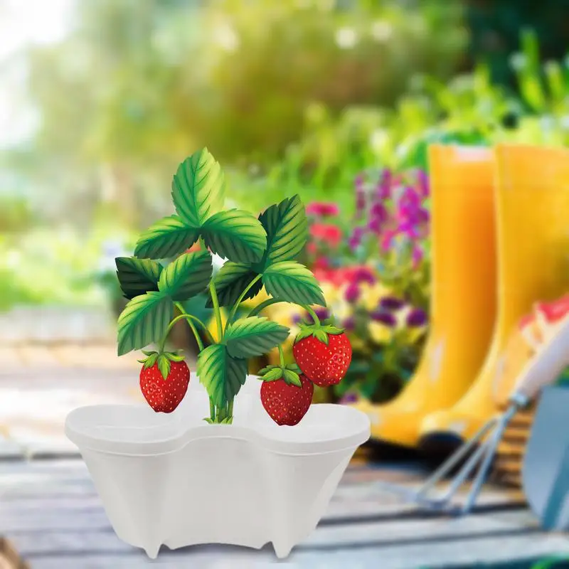 

Garden Plastic Flower Pot Three-dimensional 3-petal Stackable Strawberry And Herb Flower Pot - For Vegetables, Flowers
