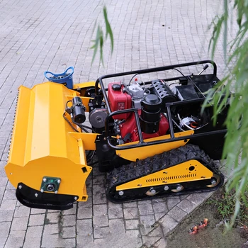 Robot tosaerba telecomandato personalizzato Tosaerba Flail per taglio erba inclinata