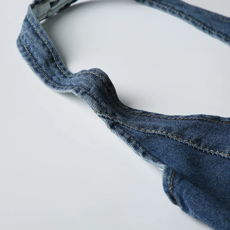 Embroidery Butterfly Women Halter Denim Tank Top Fashion Street Y2K Sleeveless Vest Backless Sexy Fitted Cropped Top