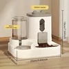 7934-fd1a79.jpg Juego de bebedero y bebedero automático para perros y gatos: diseño por gravedad, a prueba de fugas, a prueba de derrames, antideslizante, fácil de limpiar, tazón de comida incorporado