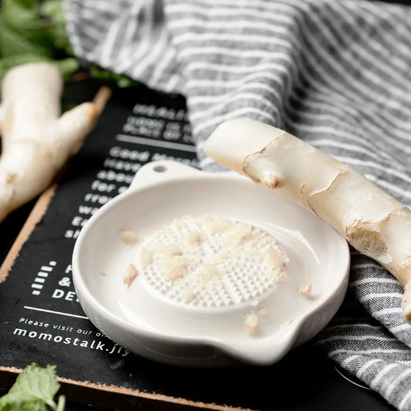 NEW white Simple Style Ceramic Burnishing Machine Portable Porcelain Carrot Ginger Grinding Household Burnishing Machine