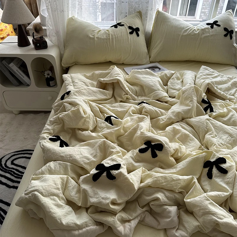 Summer Quilt Skin Friendly Water Washed Cotton Bow Towel Embroidered Luxury Emulation Silk Quilted