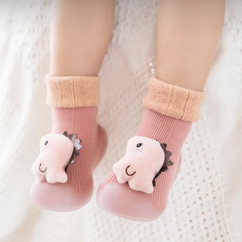 

baby sock shoes for winter thick cotton animal styles cute baby floor shoes anti-slip first walkers 0-3 years Christmas gifts