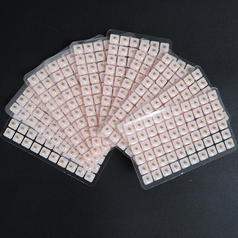 

600pcs Magnetic Beads Ear Point Stickers Magnetic Beads Ear Beans Magnetic Beads Ear Stickers Ear Acupoint Stickers