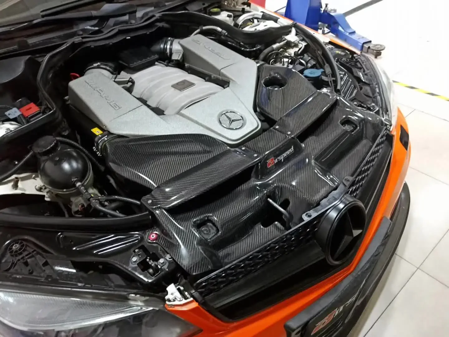 Airspeed Auto Engine Systems 100% Dry Carbon Fiber Cold Air Intake System For BENZ AMG C63 W204 M156 6.2L - Image 3