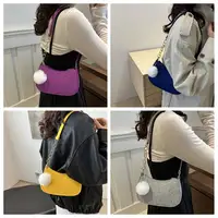 Mini sacs à bandoulière pour femmes, sacs à main en feutre tendance pour femmes, sacs sous le bras au design avancé, mini sacs selle 4