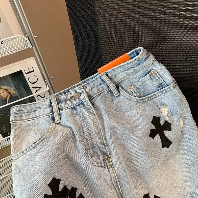 Design brand Summer Man Jeans Y2K Ripped Damage Denim Shorts High Street Cross patch With Embroidery Shorts Jeans