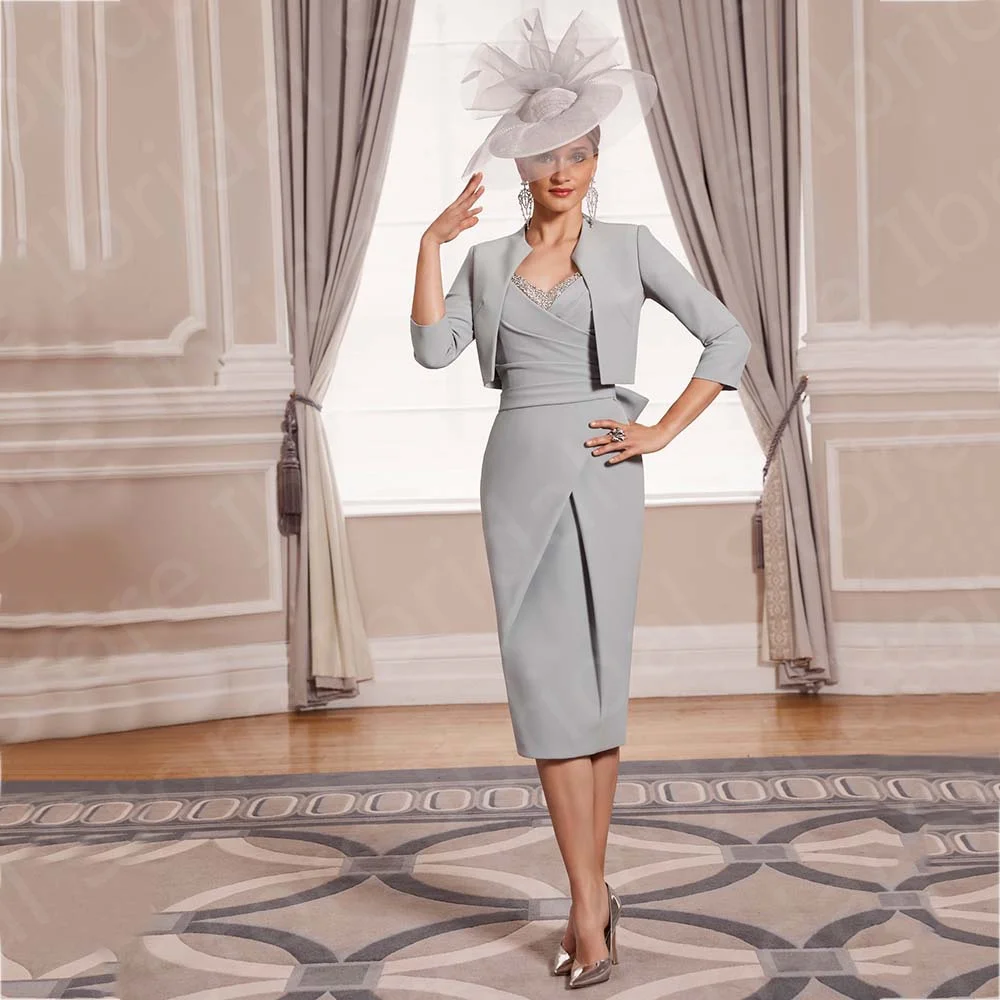 

Modern Tea Length Mother Dresses with Jacket Silver Two Pieces of the Bride Beaded Wedding Guest Dress Short 2023