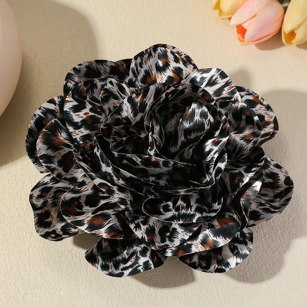 18CM French Vintage Leopard Print Fabric Big Flower Brooches for Women Fashion Exaggerated Floral Lapel Pins Party Jewelry Gifts