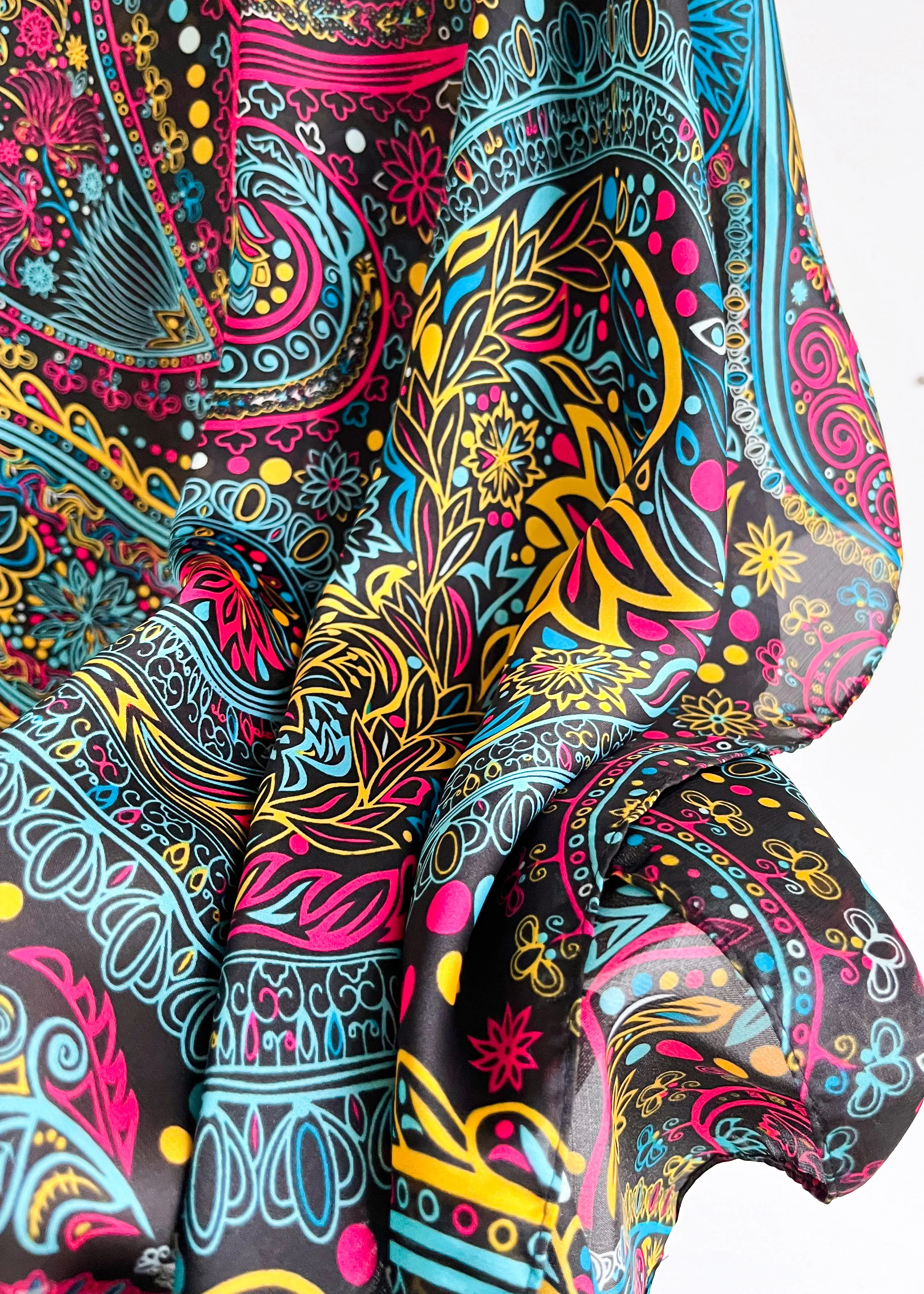 Poncho Pullover Shawl Sun Protection Scarf Paisley Versatile Scarf Paired With Women's Loose Summer Sunscreen Leisure Clothing