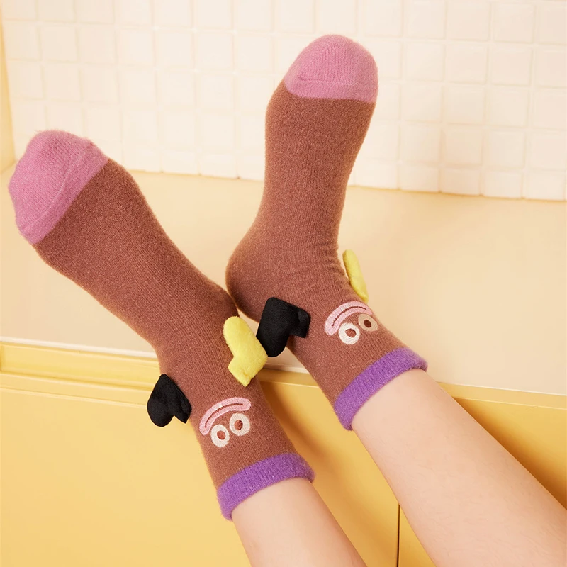 Рисунок 3 - Мультяшные носки из кораллового флиса