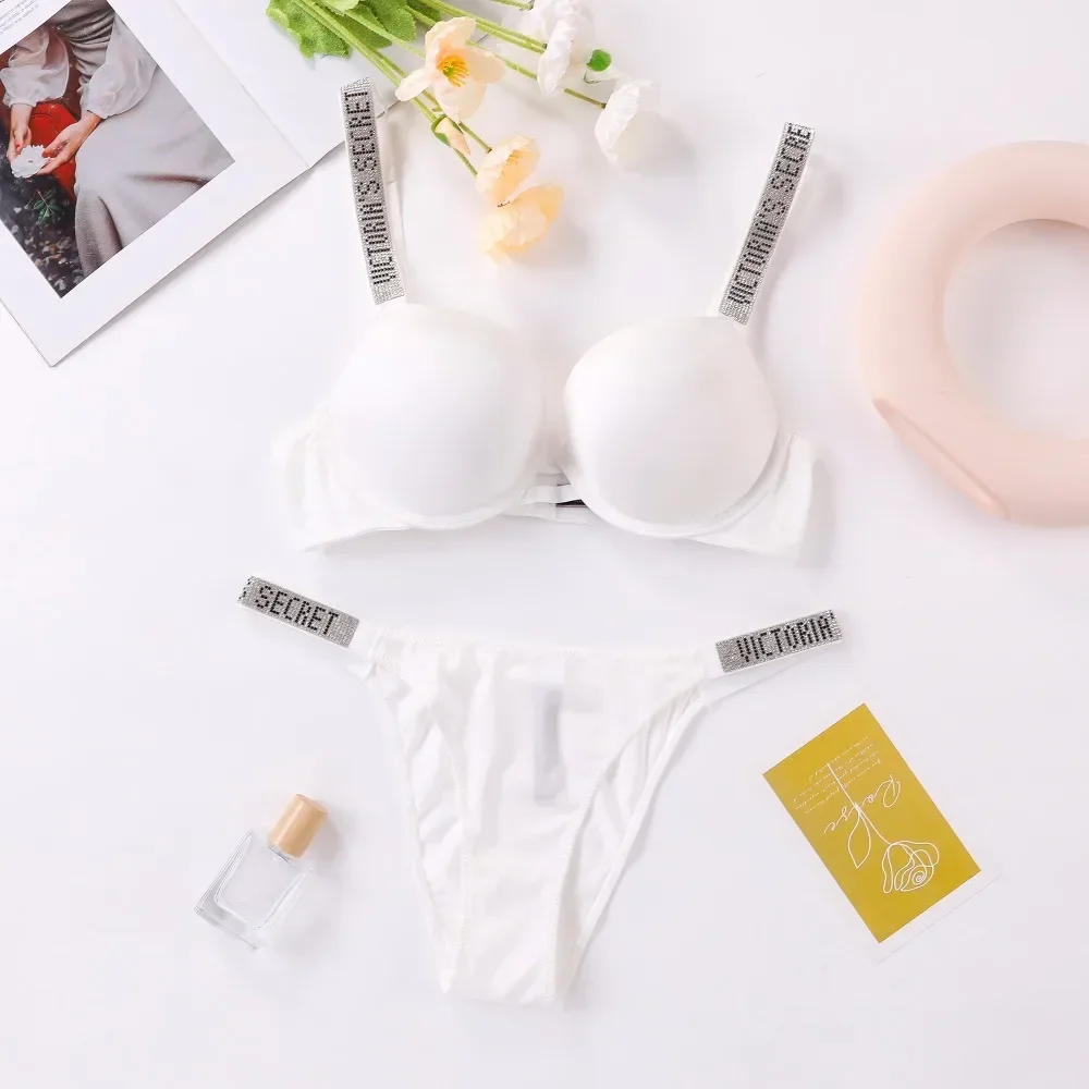 Slide image 8d6536263d524fa0b3355ea4c873f65e