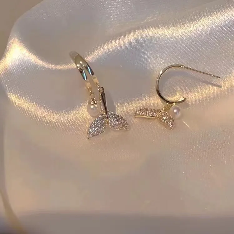 

Серьги-подвески женские из серебра 925 пробы с пресноводным белым жемчугом 6-7 мм