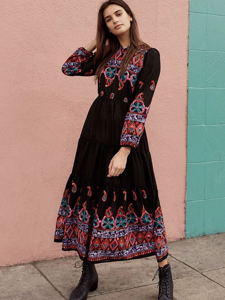 

KHALEE YOSE Boho Floral Embroidery Maxi Dresse Cotton Black Long Sleeve Dress Vocation Hippie Vintage Chic Beach Ladies Dress