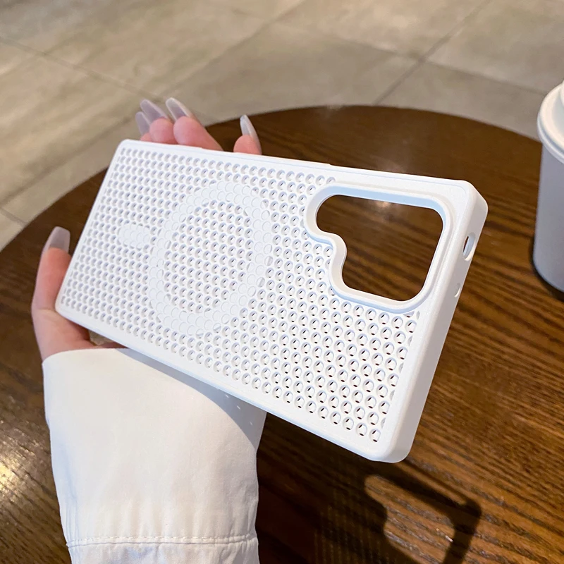 Magnetic Honeycomb Heat Dissipation Breathable Cooling Phone Case