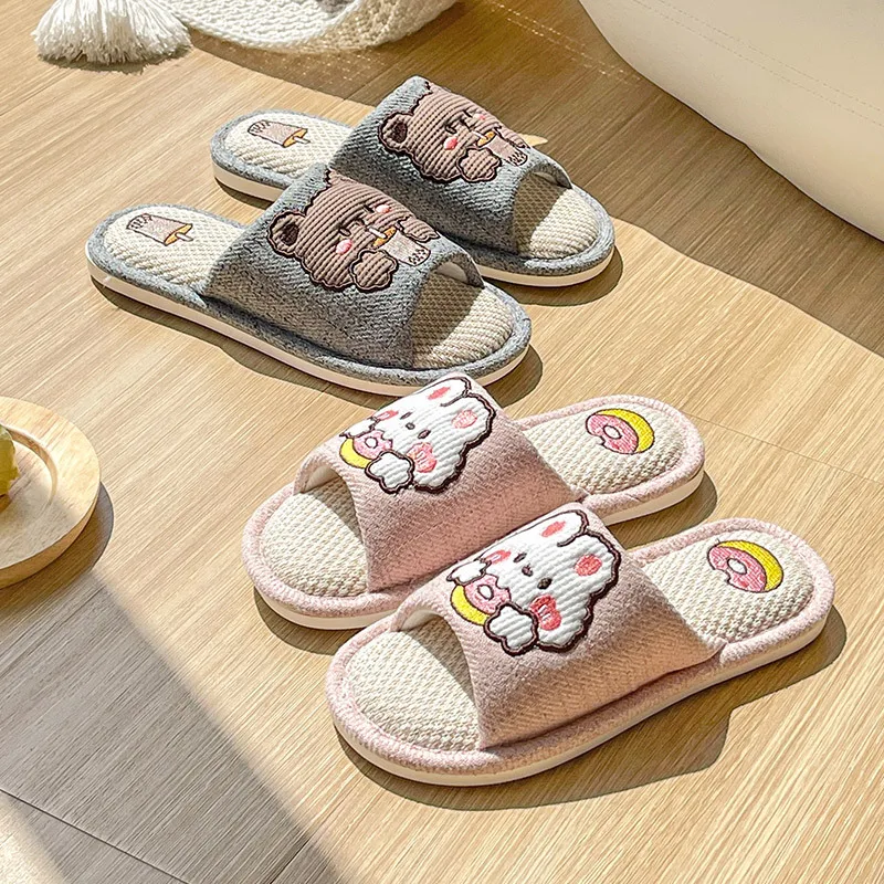 Comwarm Niedliche Cartoon-Hausschuhe für Damen, Sommer, Leinen, Damen-Hausschuhe, Herren, flache Flip-Flops, für den Innenbereich, rutschfeste Baumwoll-Hausschuhe – Detail 5