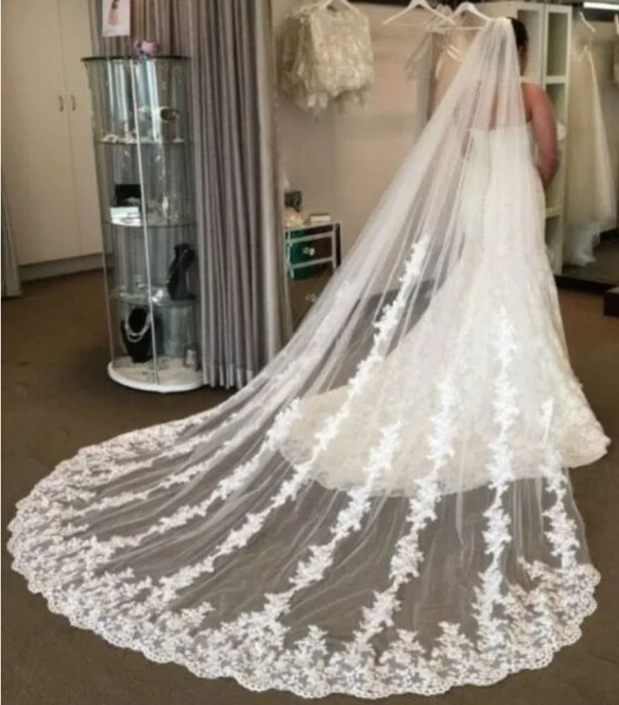 Luxurious White Ivory 3M 4M 5M Cathedral Long Voile soft Lace Wedding Veil Bridal Veils with Comb Bride Wedding Accessories