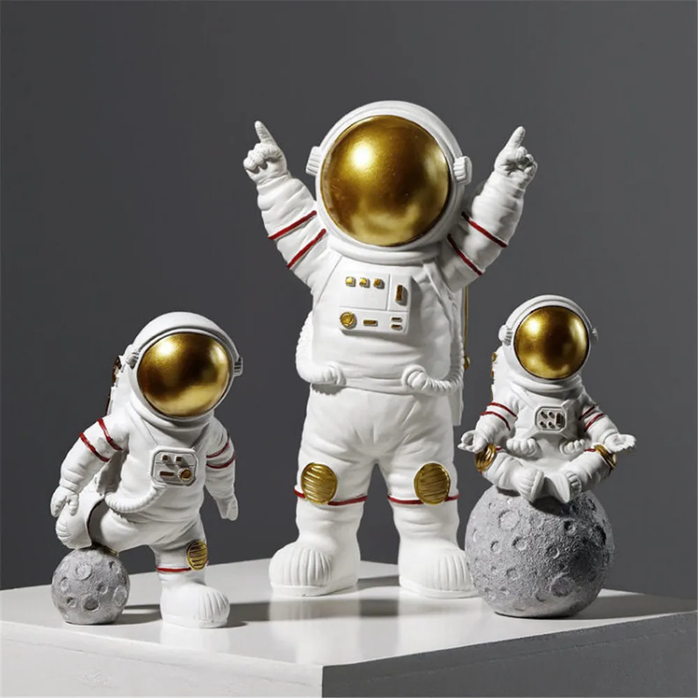 宇宙飛行士の置物です Scd593008ce3841f6bb5524cd6bb1f