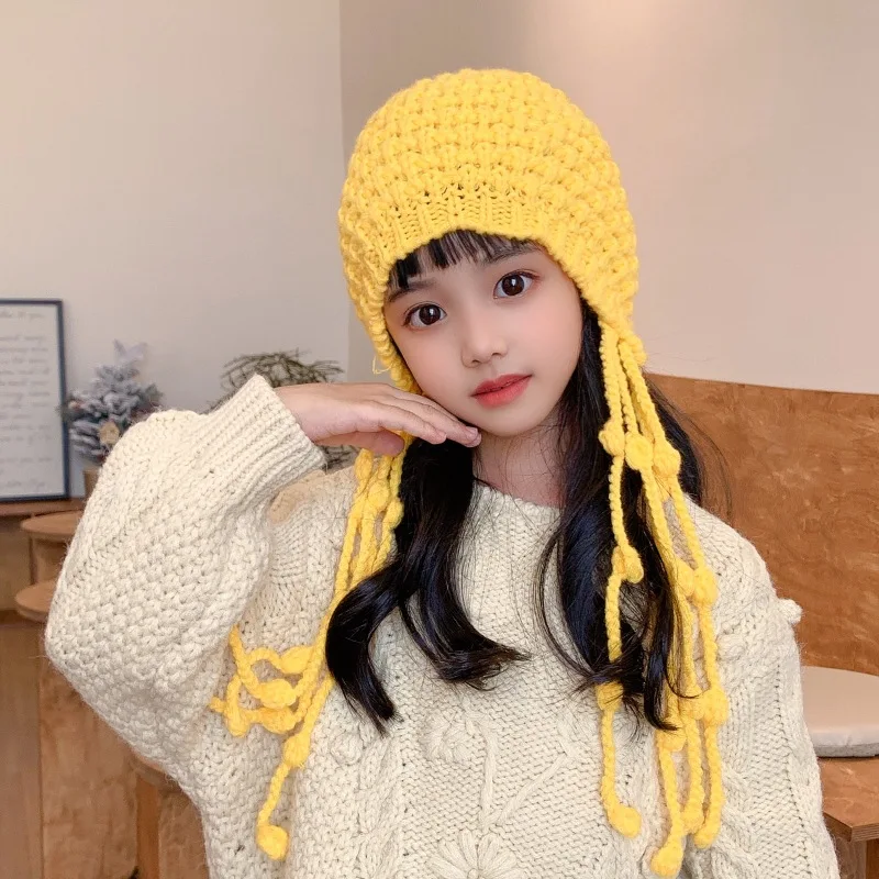 Tassel ladylike style ins children's woolen hats, trendy autumn and winter handmade girls' baby knitted ear protection hats
