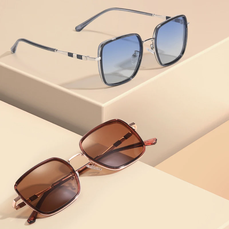 

Fashion Women Polarized Sunglasses Frame New Female Stylish Quality Sunglasses Shaes Multi Colors Woman Sunshades TR-ZC118