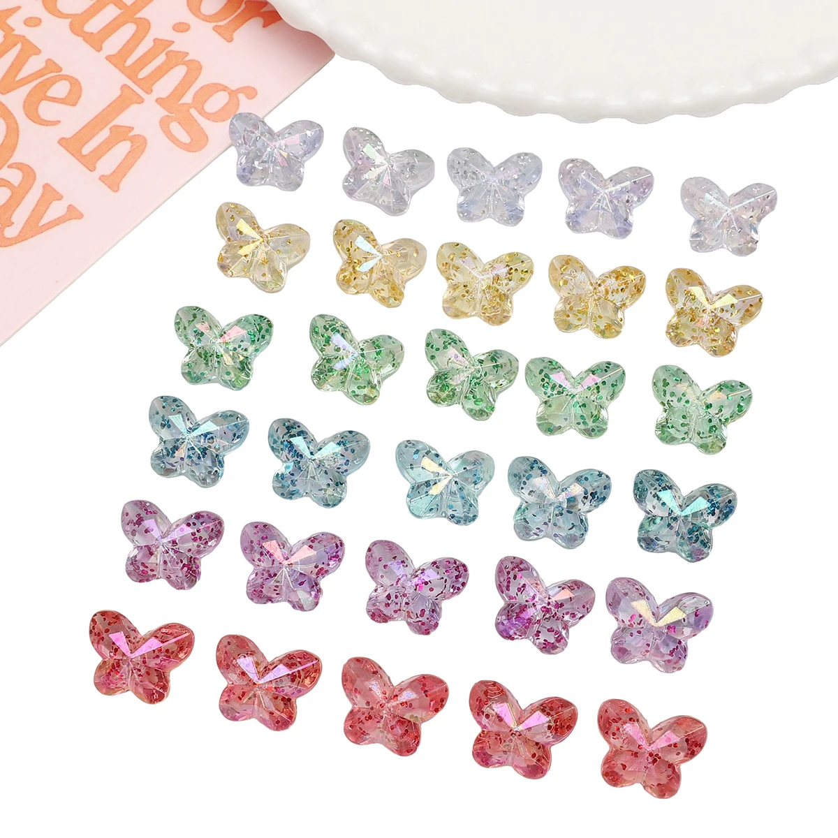 18x14mm 30 Stück Bunte Perlen Schmetterling Kristallperlenkappen Acryl-Abstandshalterperlen Lose für Schmuckherstellung DIY Handgemachte Armbänder – Detail 5