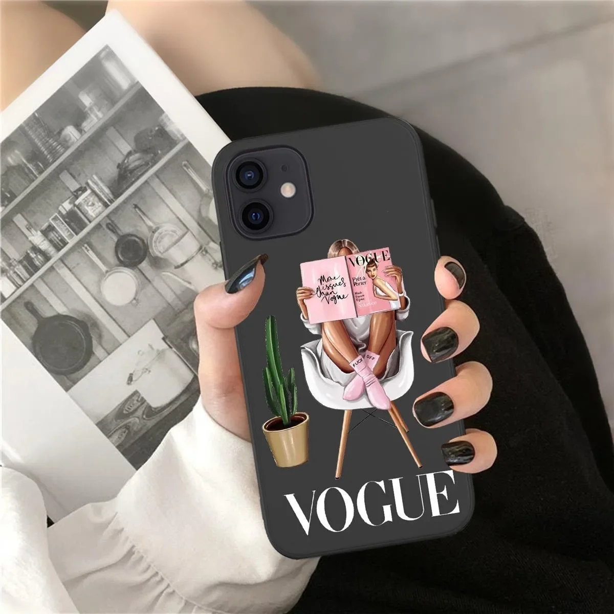 Coque Téléphone Rigide Glamour Girl Paris 07 - Compatible IPhone Multiples Modèles - Neuf