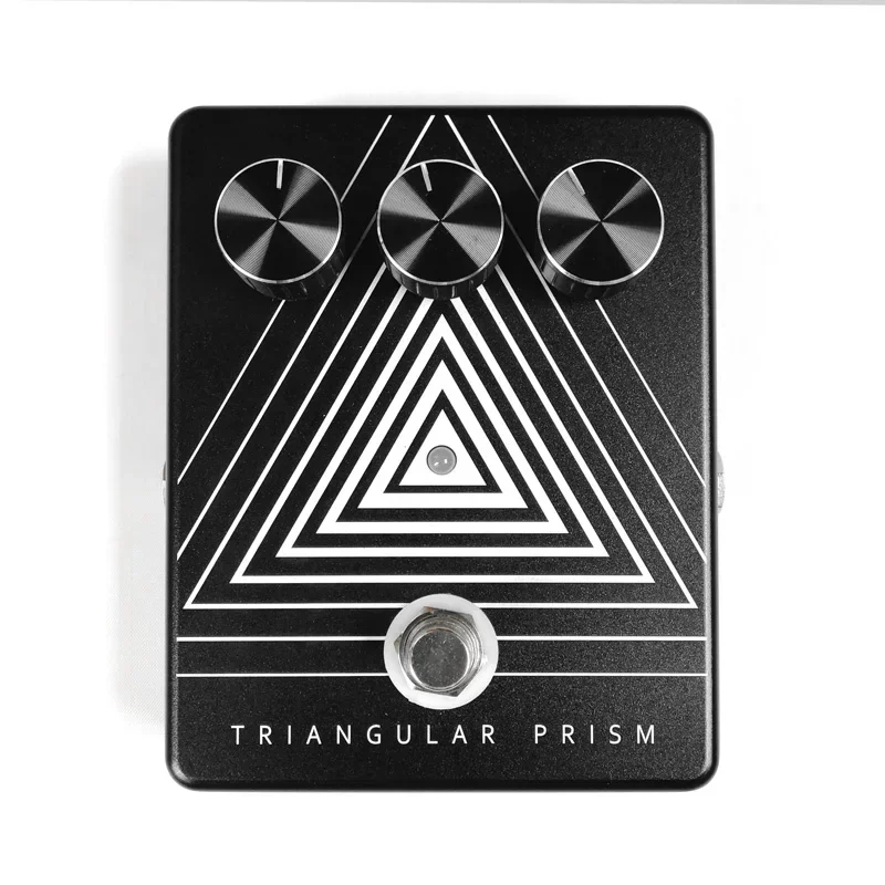 

TRIANGULAR PRISM OVERLOAD EFFECT