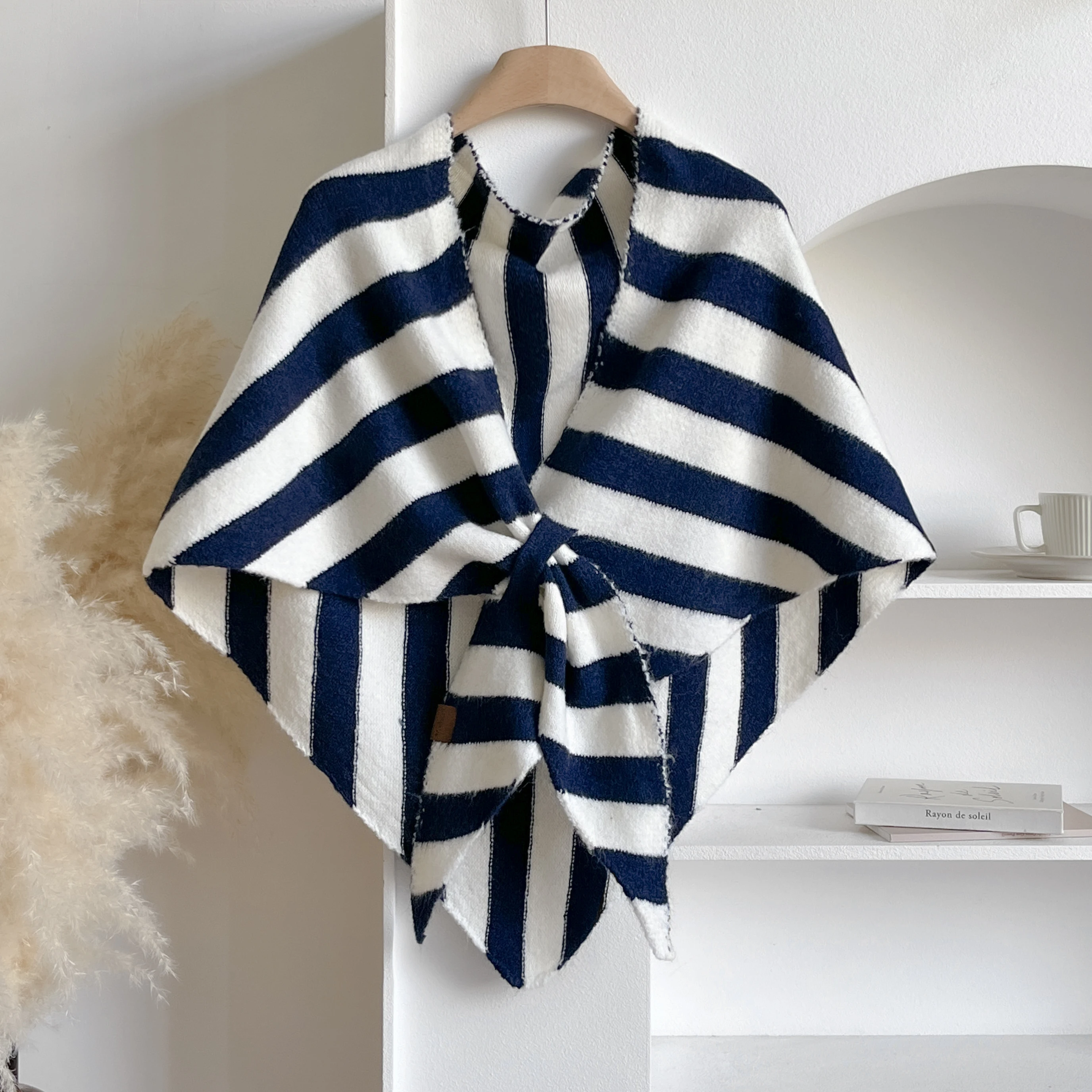 2025 Autumn and Winter New Women's Neck Wrap Wool Blended Triangular Striped Shawl Female Thickened With Knitted Warm Shoulder