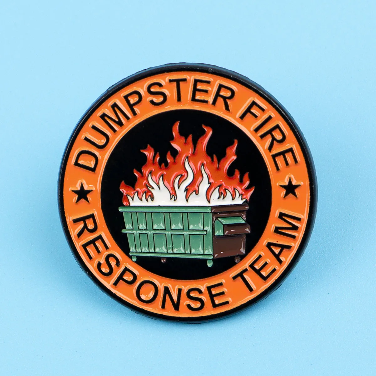 Cartoon Müllcontainer Feuer Emaille Pin Humorvolle Brosche Pines Anstecknadeln Abzeichen auf Rucksack Kleidung Accessoires Modeschmuck Geschenke – Detail 4