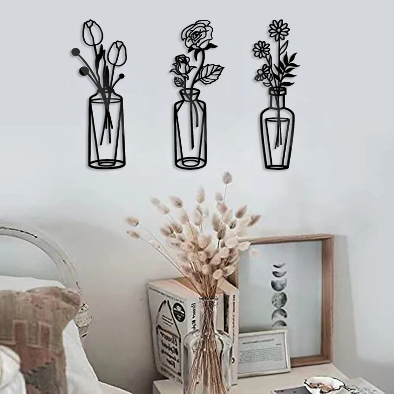 모던한 디자인, 다양한 활용도의 금속 벽 아트