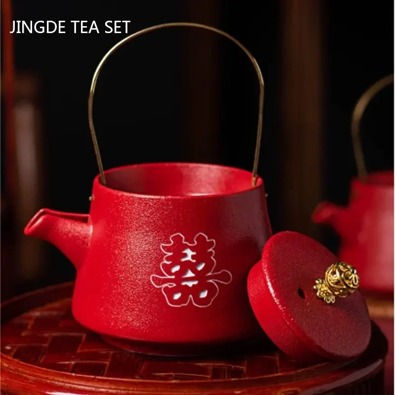 Red Ceramic Double Happiness Tea Pot Set Chinese Wedding Tea Sets Teacup Tray Suit Customized Exquisite Porcelain Teaware Gifts