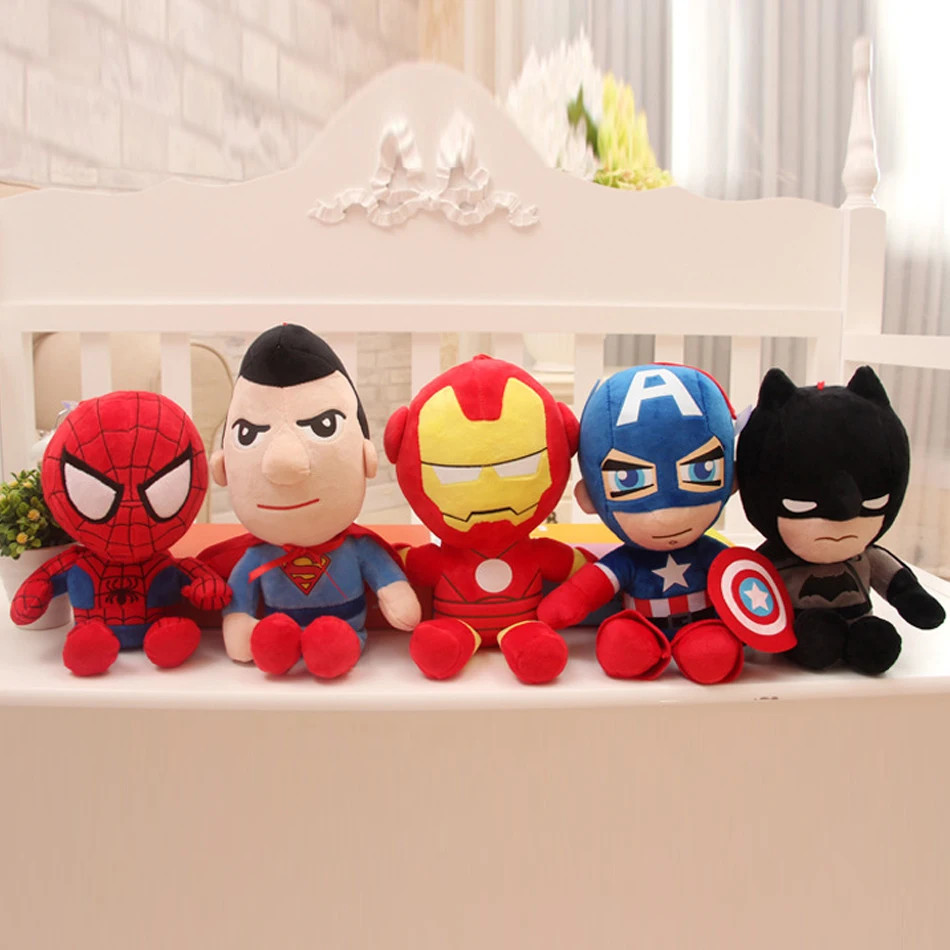 Juguetes de peluche de superhéroes para niños, muñecos suaves de Los Vengadores, Superman, Capitán América, Iron Man, Batman, Superman, regalos para niños, 27cm