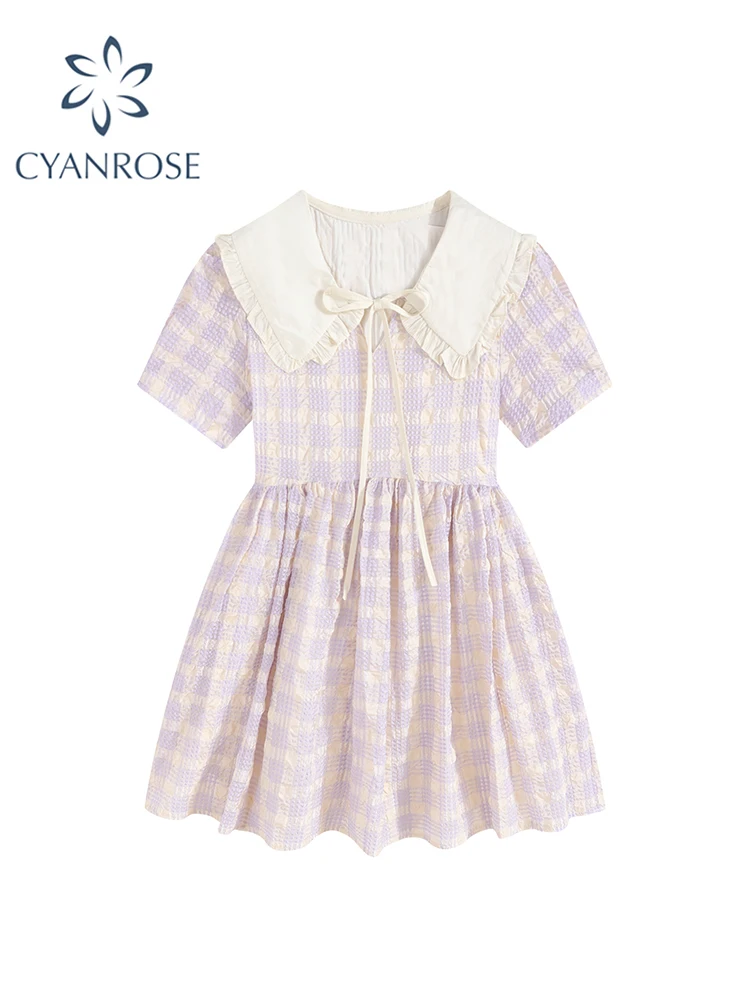 Minivestido Miyori de cuadros grises y cuello cuadrado