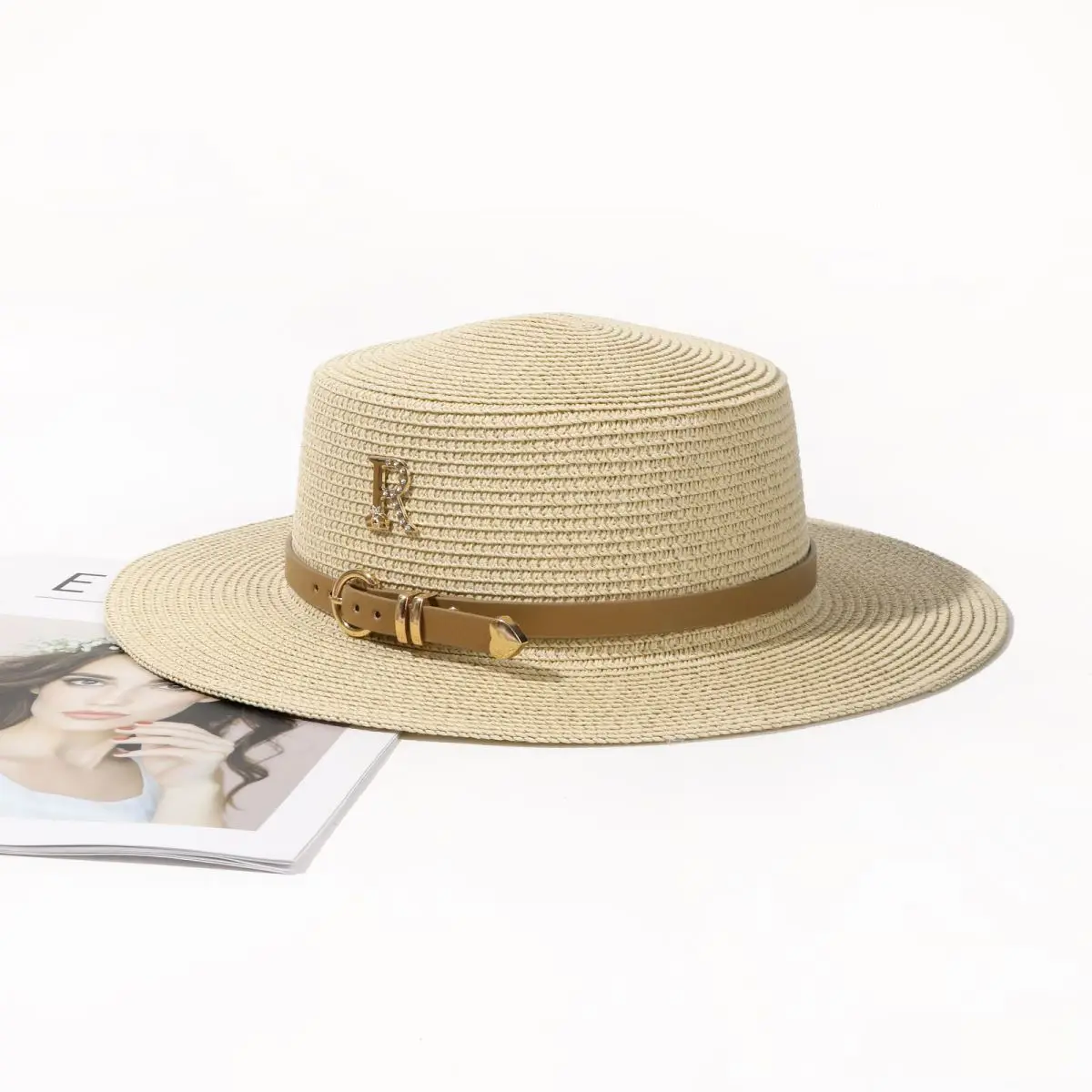 Rhinestone women's summer beach sunshade hat Braided straw sunblock hat French belt vintage top hat