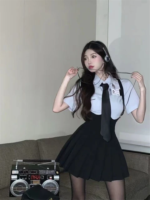 매일 또는 교복으로 착용 할 수 있으며, 어떤 나이 에나 착용 할 수 있습니다.