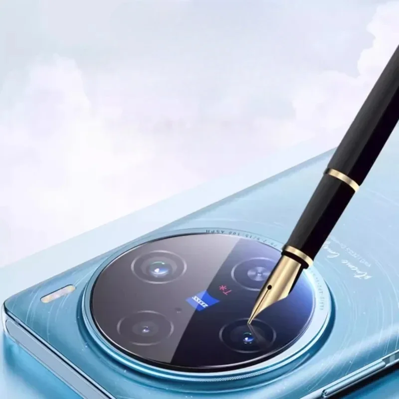 Vivo annuncia X200, X200 Pro e X200 Pro Mini con fotocamere e batterie