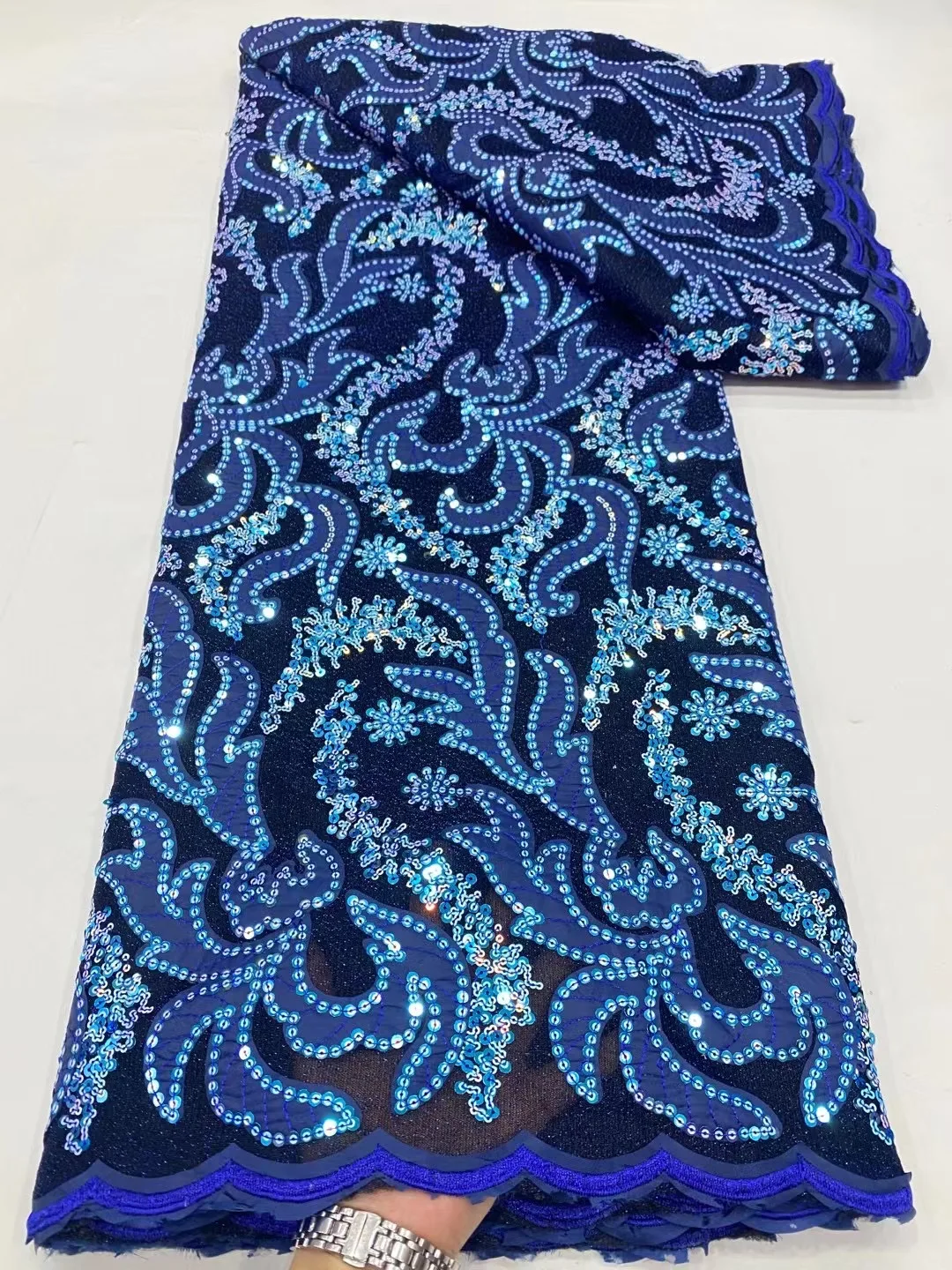 

Приятные для кожи блестки Африканский молочный шелк eвышивка французский бархат сетчатая ткань нигерийский праздник Дубай путь кружева для женских