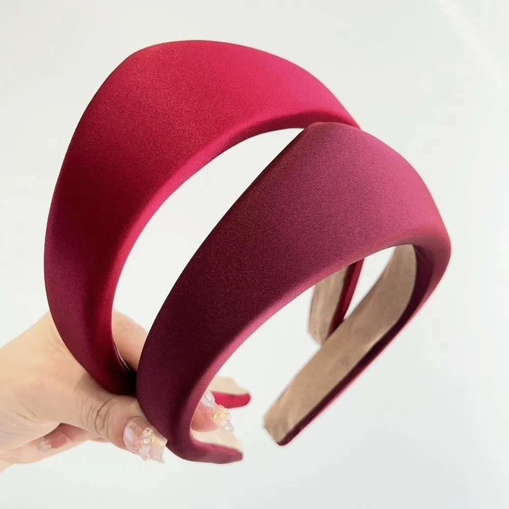 2025 Velvet Women Hairband Anti Slip Wide Edge Triangle Headband Adult Hair Clip Girls Hair Accessory