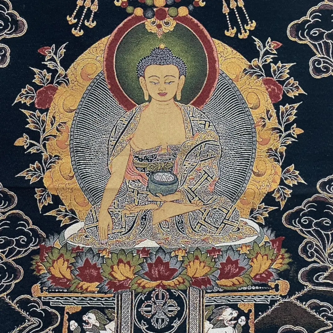 

Thangka Embroidered Buddha Size: 60x90cm