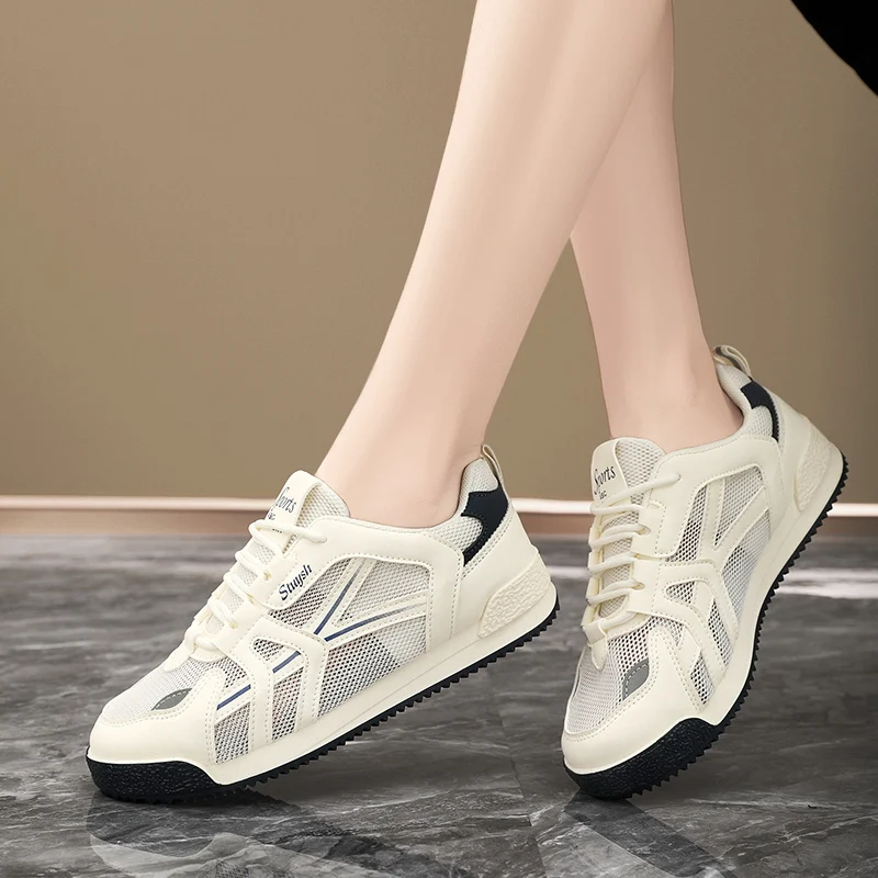 Large Size Summer Women's Sneaker Hollowed Out Lightweight Comfortable Breathable Running Shoes Casual Sports Shoes Mesh Shoes