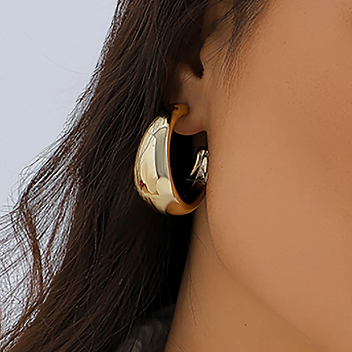 

Salircon Punk Trend C-shaped Hoop Earrings Exaggerate Ultra Thick Metal Earrings Fashion Party Women's Summer Aesthetics Jewelry