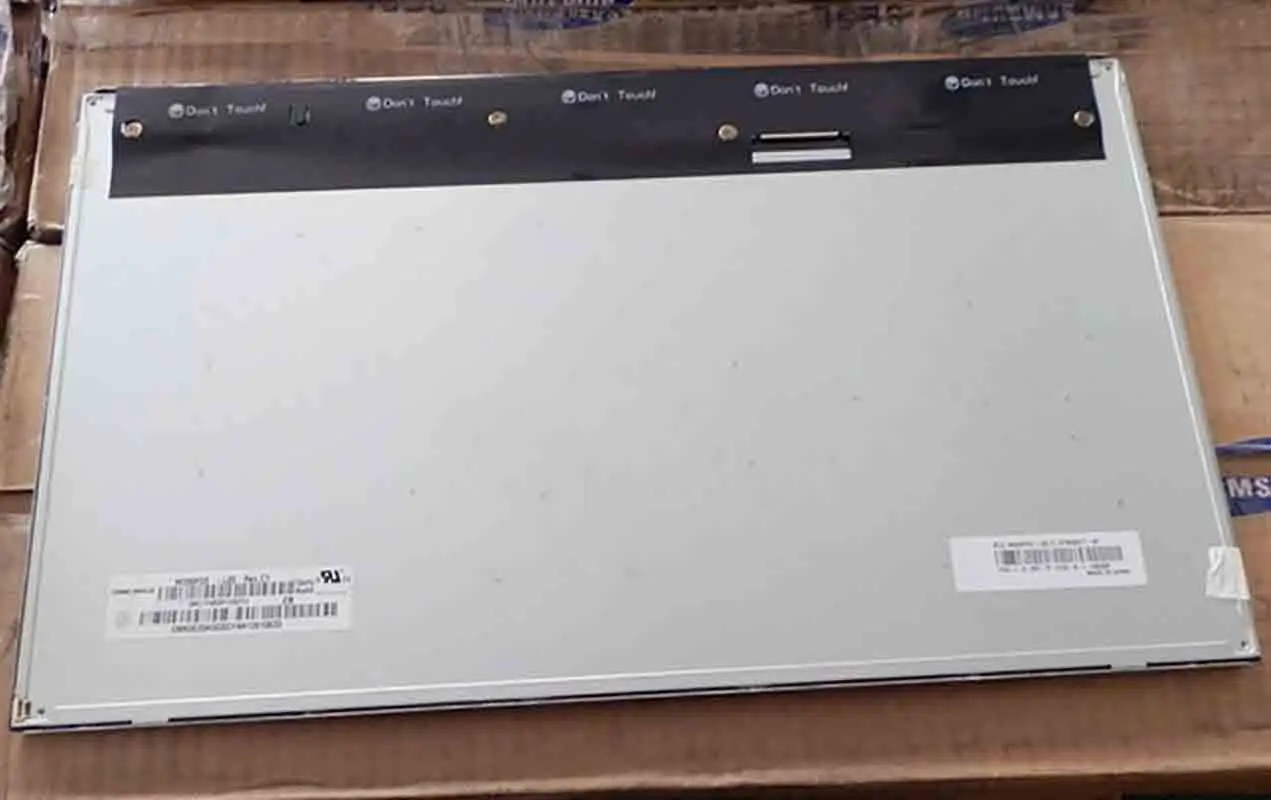 

Original M200FGE-L20 20.0" LCD Panel
