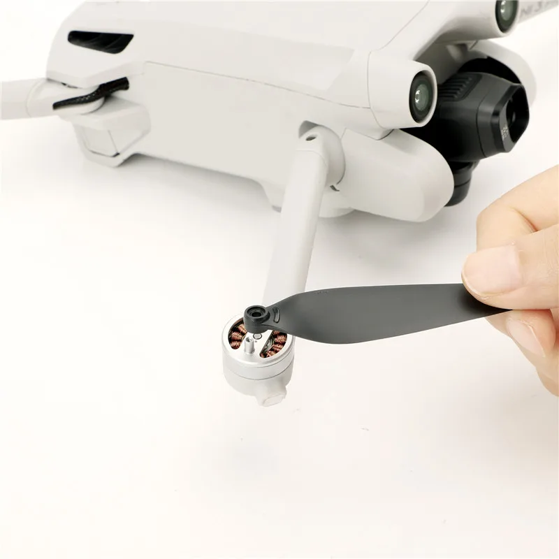 Hélices De Rechange Pour DJI Mini 5 Pro - Lot De 4 - Matériau PC - Faible Bruit - Dégagement Rapide - Noir